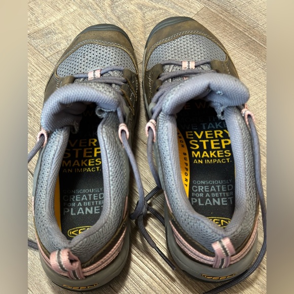 NWOB Keen Women's Steens Vent Low Height Breathable Hiking Shoes - Size 7.5 - Picture 13 of 16